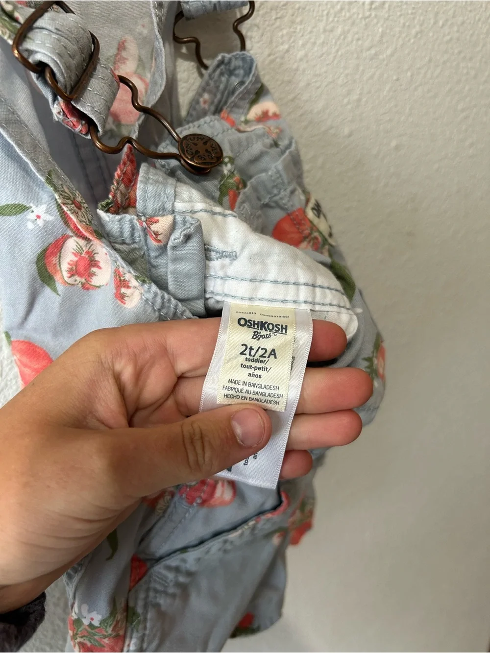 OshKosh Bgosh playful peach